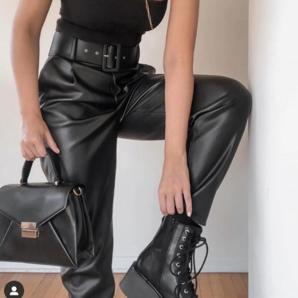 ZARA * FAUX LEATHER BELTED PANTS BLACK Size XS